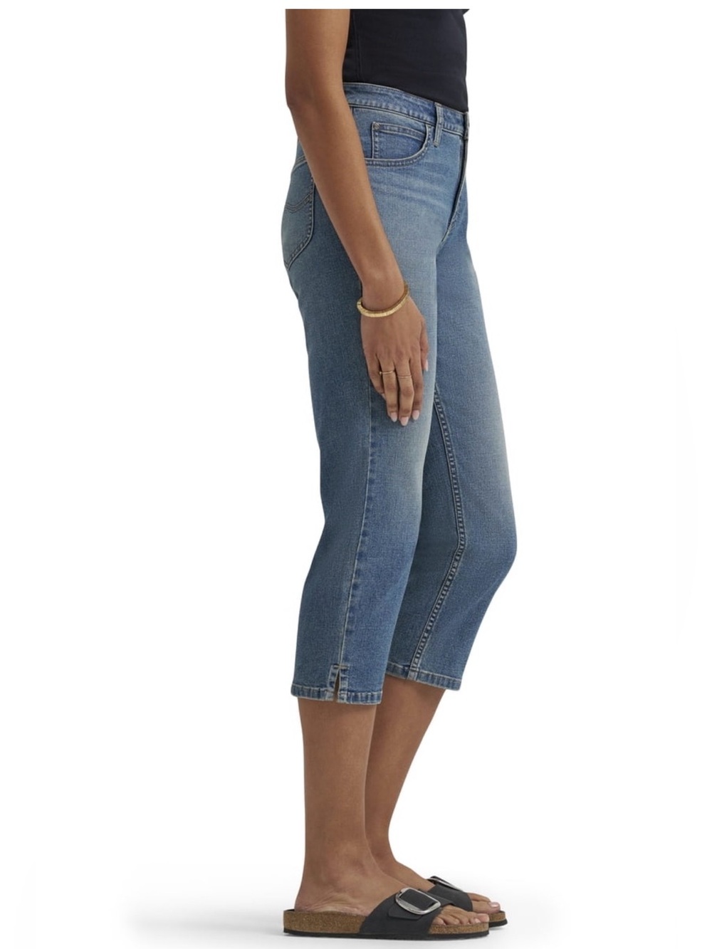 Lee Women 23” Capri Mid Rise Push Back - Picture 4 of 7